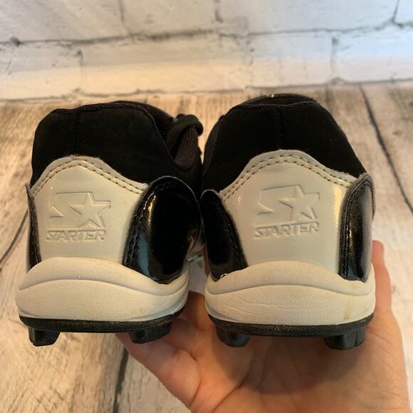 STARTER Boy’s Black Synthetic Lace Up Baseball Cleats / Size: 5 - Picture 5 of 11